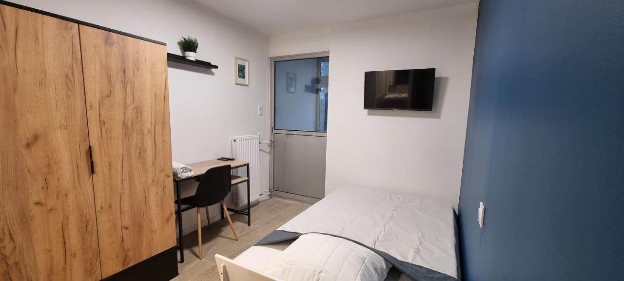 Chambres Avec Douche Privative Dans Appartement Partage - Metro - Wifi Toulouse Kültér fotó